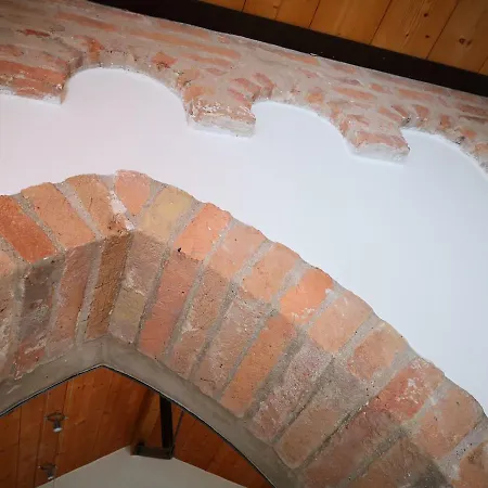 Il Castelletto Di *